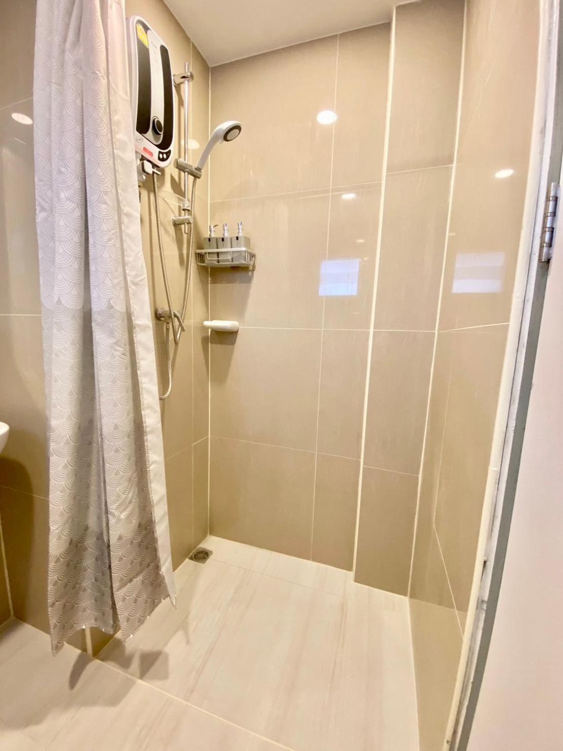 Sasimanta Hotel Камала Бийч Екстериор снимка