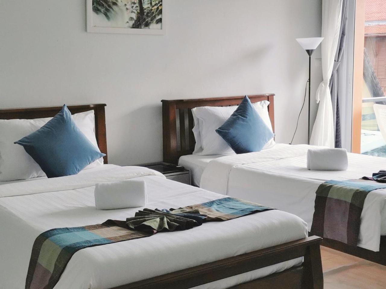Sasimanta Hotel Камала Бийч Екстериор снимка